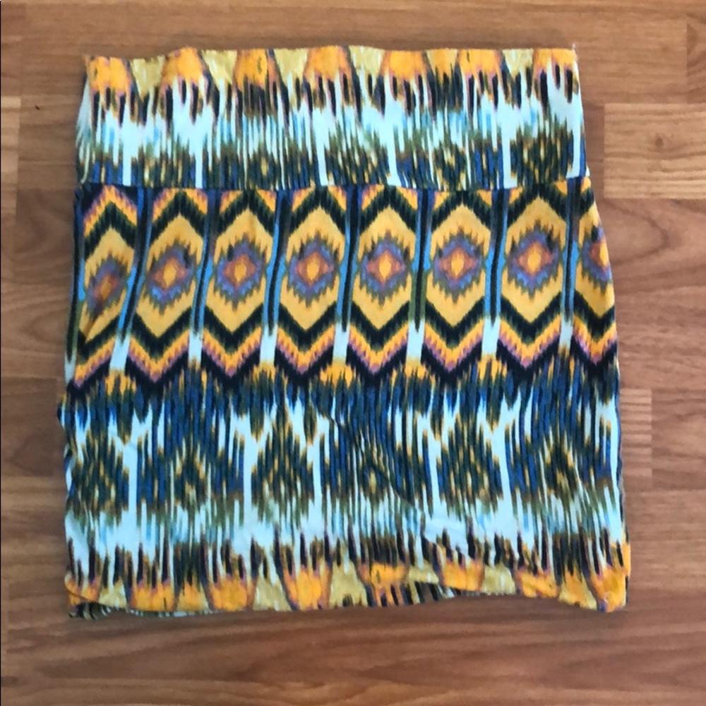 Abstract skirt size M